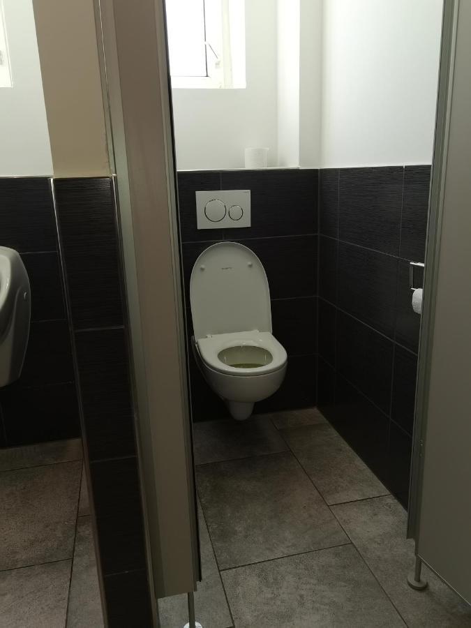 Mac City Hostel Hamburg Eksteriør bilde