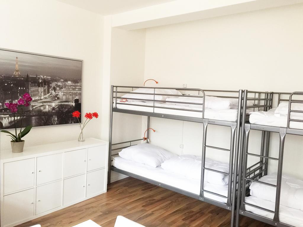 Mac City Hostel Hamburg Rom bilde
