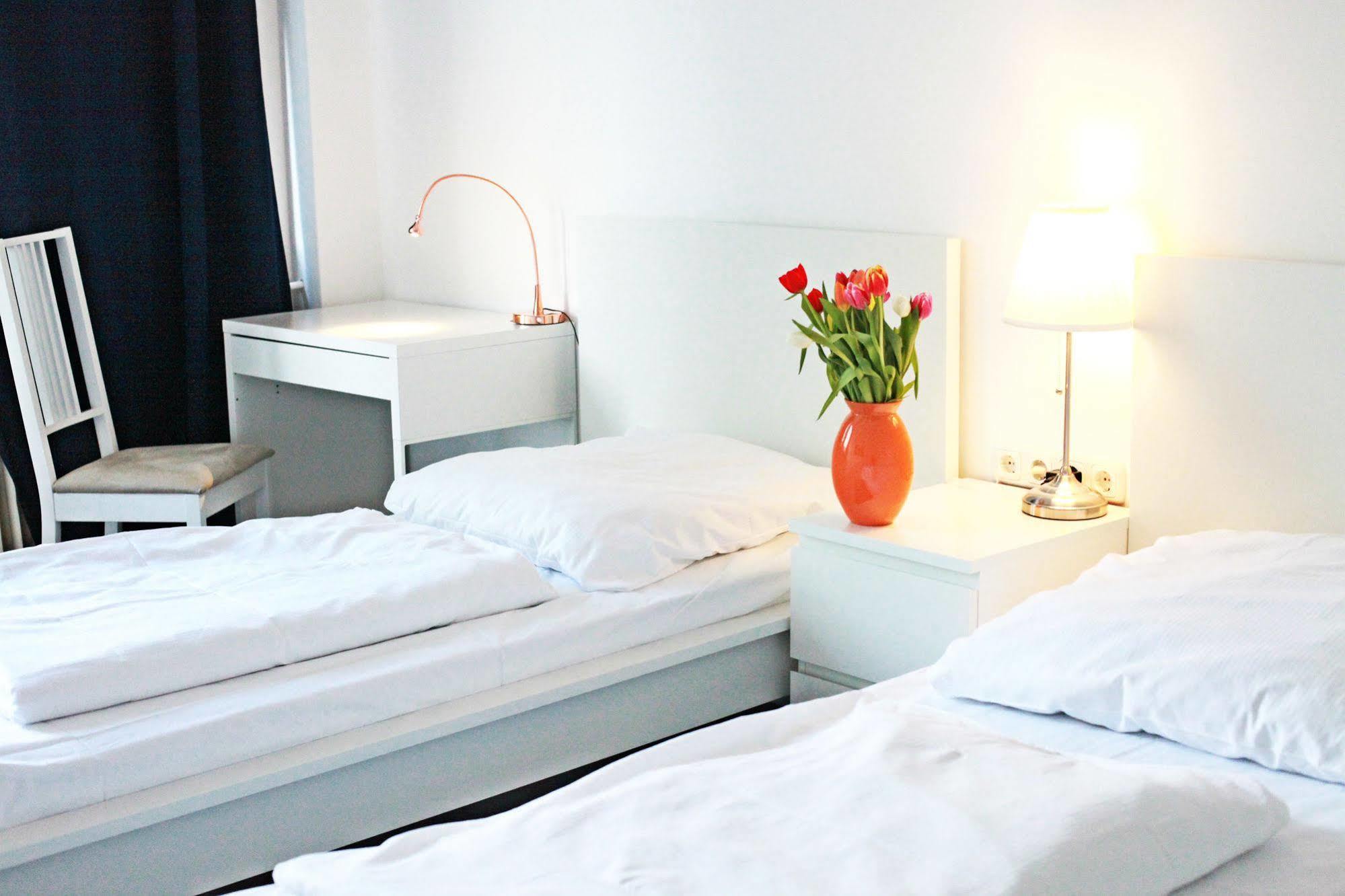 Mac City Hostel Hamburg Eksteriør bilde
