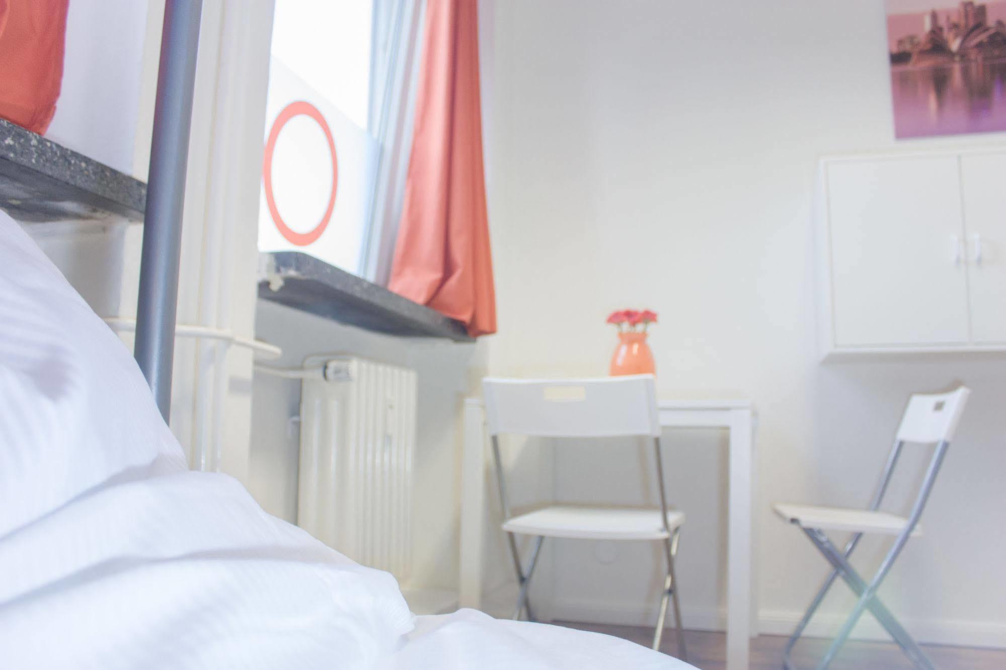 Mac City Hostel Hamburg Eksteriør bilde