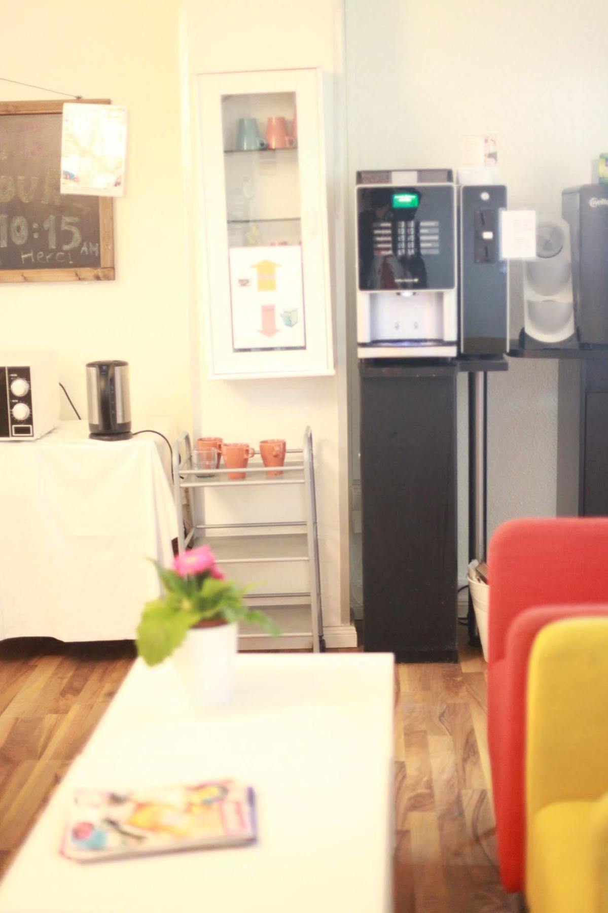 Mac City Hostel Hamburg Eksteriør bilde